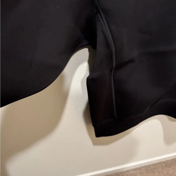 Anine Bing Alto Crewneck - Picture 9 of 9